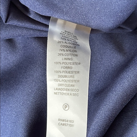 EUC - 💙 Vince Camuto Navy Lace Detail Dress - Picture 10 of 10